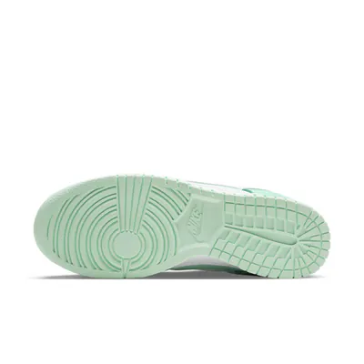 DJ6188_301-Nike Dunk Low Mint Foam5.jpg