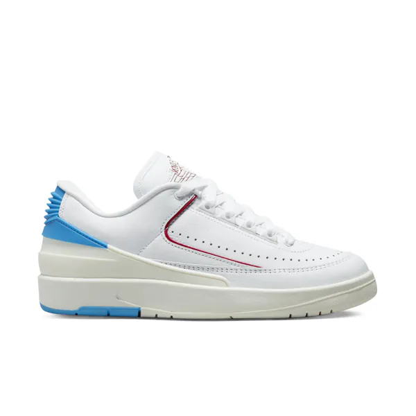 DX4401-164-Nike Air Jordan 2 Low UNC to Chicago.jpg