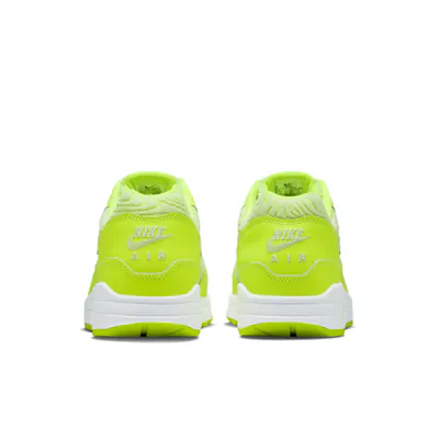 FN6832-702-Nike Air Max 1 Volt.jpg