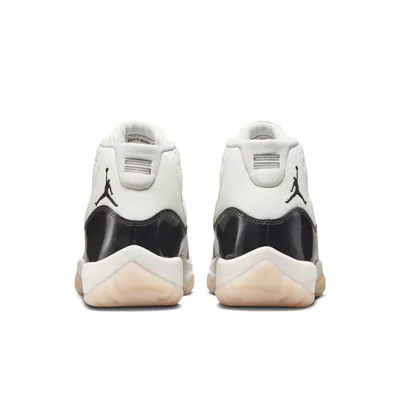 Nike Air Jordan 11 Neapolitan-AR0715-101.jpg