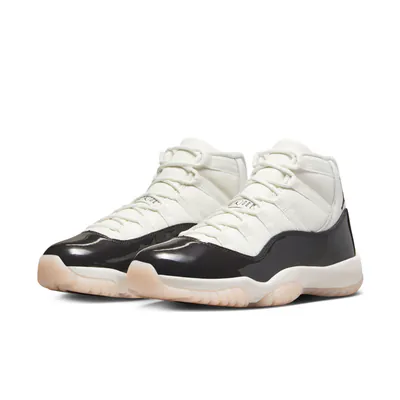 Nike Air Jordan 11 Neapolitan-AR0715-101-2.jpg