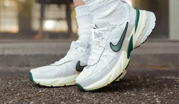 v2k run green web s.jpg