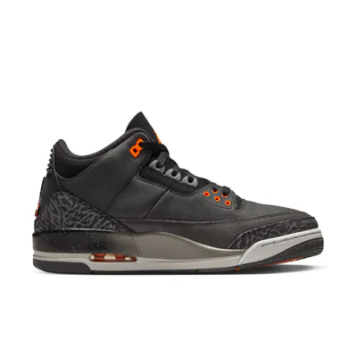 Nike Air Jordan 3 Retro Fear CT8532_080_0003_Ebene 3.jpg