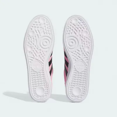 adidasintermiamispezial_0003_Ebene 3.jpg