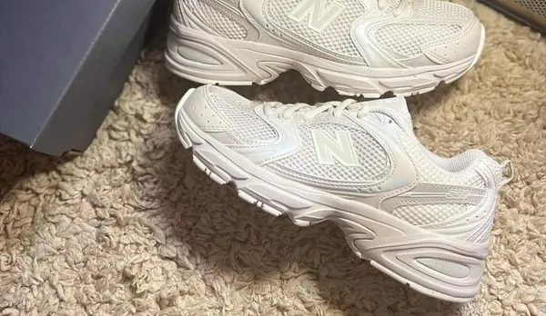 new balance 530 moonbeam.png