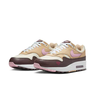 Nike Air Max 1 Valentine's Day 2024 - FZ4346-200 e.jpg