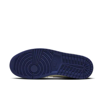 nike air jordan 1 mid flight_0000_FV3619_106_B_PREM.jpg