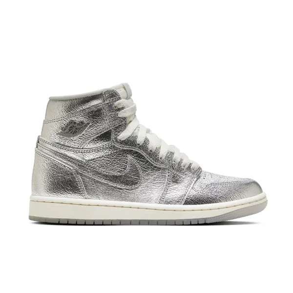 FN7249-001-Nike Air Jordan 1 High OG Chrome6.jpg