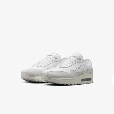 Jacquemus x Nike Air Max 1 White  HM6690-100.jpg