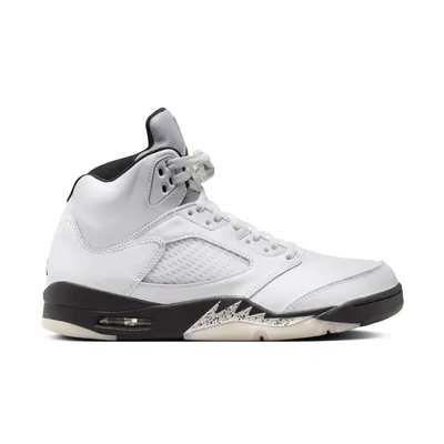 DD0587_110_0005_Ebene 1.jpg