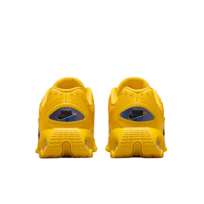 Nike-Lego_0002_Ebene 2.jpg