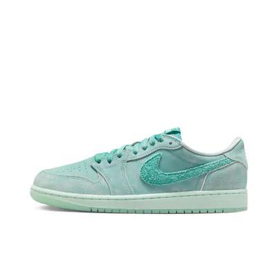 Nike-Washed Teal_0006_Ebene 1.jpg