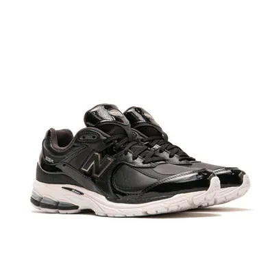 new-balance-2002r-leather-pack-black-u2002rd-3.png