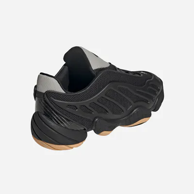 hal-studios-x-adidas-intimidation-low-black-gum-jr6888-4.png