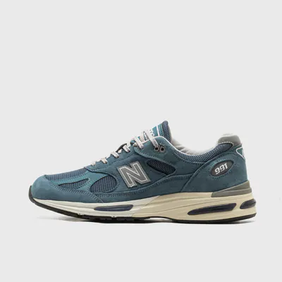 new-balance-991v2-made-in-uk-tapestry-blue-u991bu2-2.png