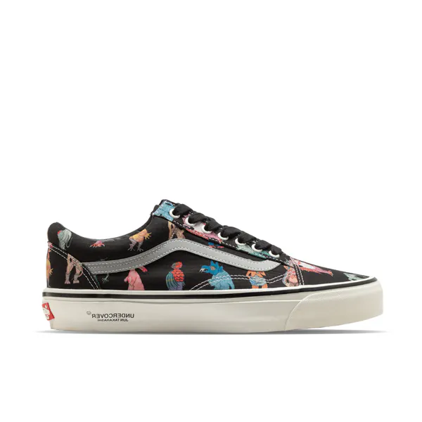 undercover-x-vans-old-skool-monster-black-vn000vanbla1-1.png