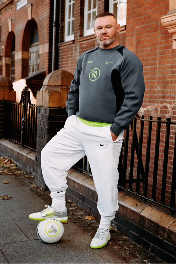 palace x nike blog1.png