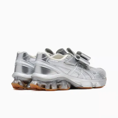 shushu-tong-x-asics-gel-kinetic-fluent-pure-silver-white-1203a915-020-4.png