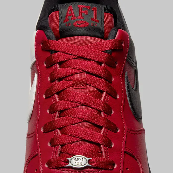 Nike Scarfacenike-air-force-1-low-scarface-gym-red-summit-white-black-ib6847-600-9.jpeg