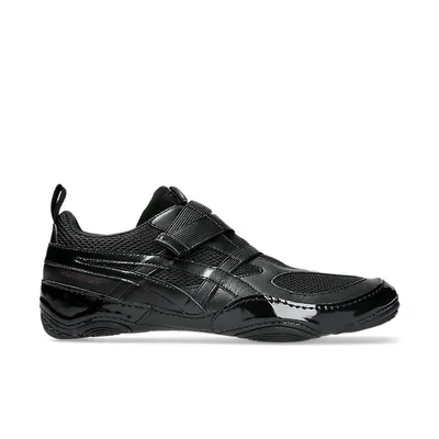 issey-miyake-x-asics-hyper-taping-black-1203a819-001-1.png
