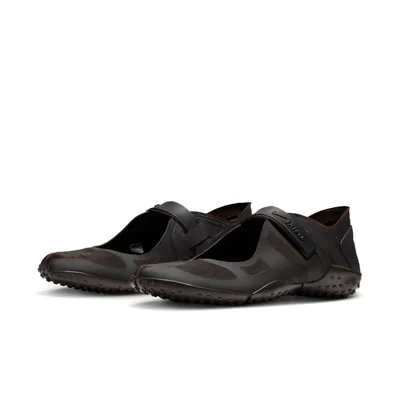 skims-x-nike-rift-mesh-velvet-brown-io7694-200-3.png