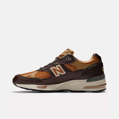 new-balance-991v1-made-in-uk-chocolate-plum-m991lb1-2.png