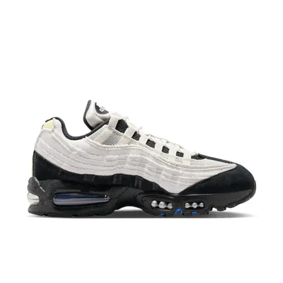 nike-air-max-95-city-pack-paris-atelier-iq0284-010-3.png