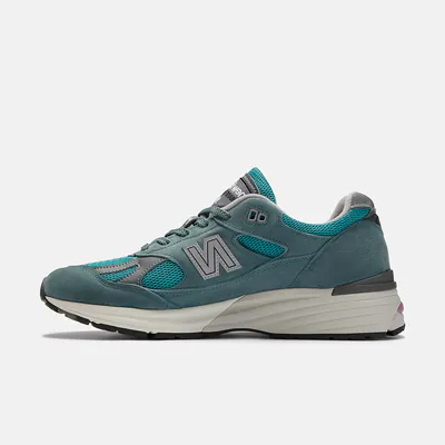 new-balance-made-in-uk-991v2-porcelain-u991tt2-2.png