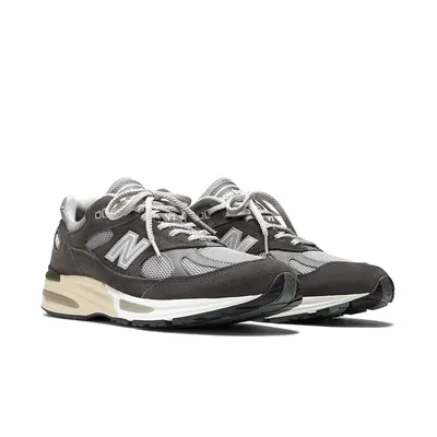 new-balance-made-in-uk-991v2-forged-iron-u991rg2-3.png