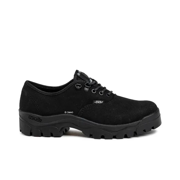 oamc-x-vans-authentic-oxford-black-vn000egwbla-1.png