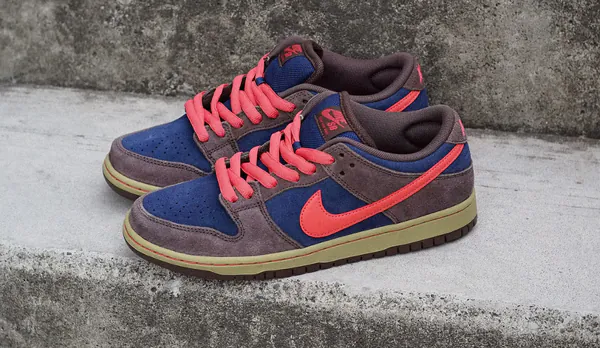 Nike SB Dunk Low Baroque Brown Adobe menu2 snkr.png