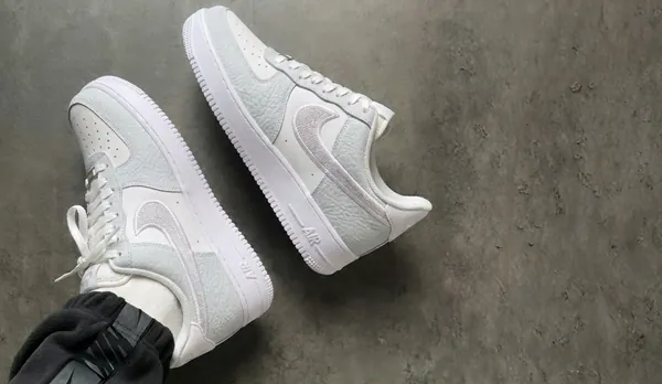Nike Air Force 1 Low LV8 Summit White menu2.png