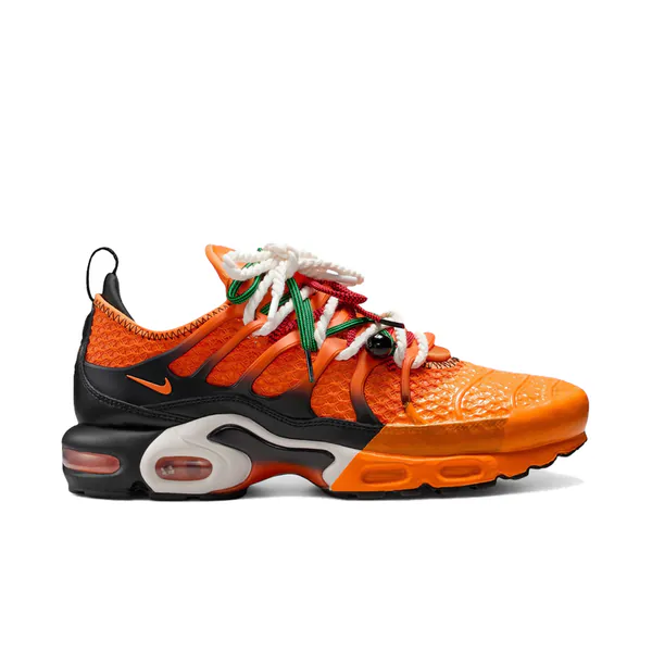homecoming-x-nike-air-max-plus-safety-orange-im4960-800-1.png