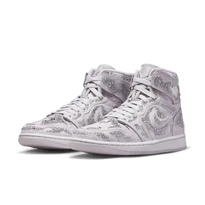 swarovski-x-nike-air-jordan-1-retro-high-og-vast-grey-hf6248-002-3.png