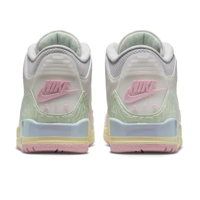 nike-air-jordan-3-spring-is-in-the-air-if4396-100-4.png