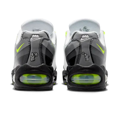lego-x-nike-air-max-95-neon-io4801-002-4.png