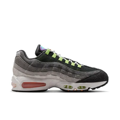 nike-air-max-95-og-big-bubble-greedy-iu2636-300-2.png