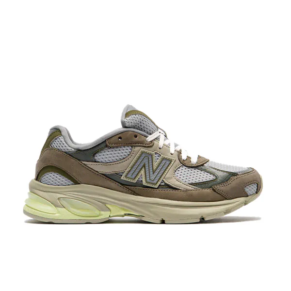 new-balance-2010-covert-green-u20101ah-1.png